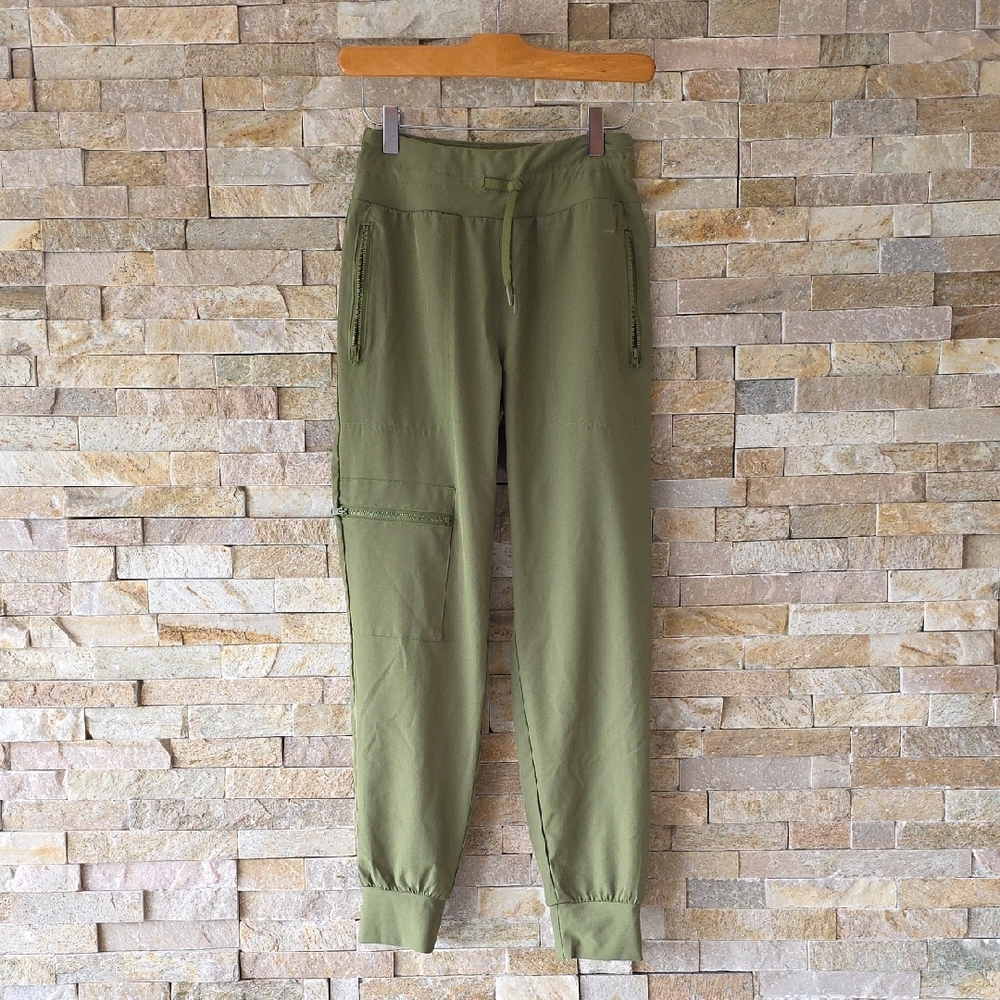 Mondetta Green Active Pants